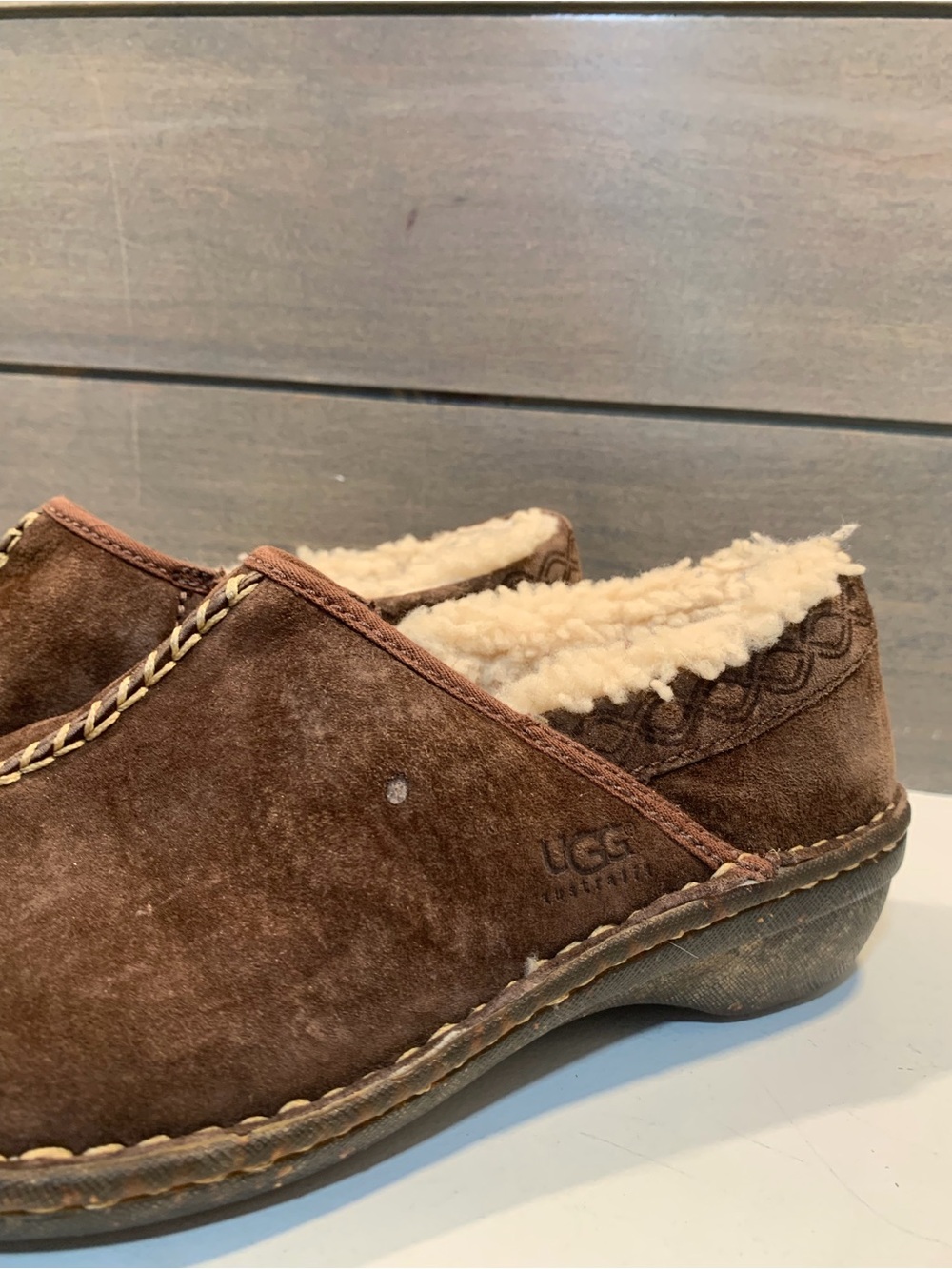 UGG Womens Bettey Brown Suede Sheep Skin Clog Sz 7 Casual Boho Fleece Lined - Picture 2 of 8